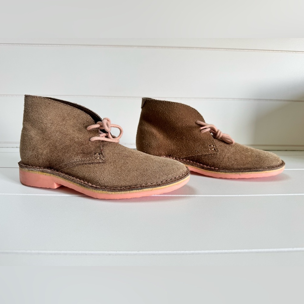 Original women’s vellies with character women’s size 5 EUC